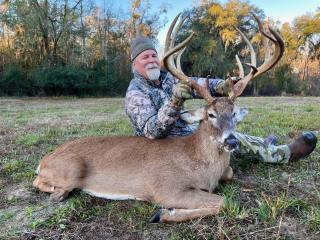 Legacy-Ranch-Hunting_Jennings-FL-Trophy-Hunts-Hunting-Bucks-2